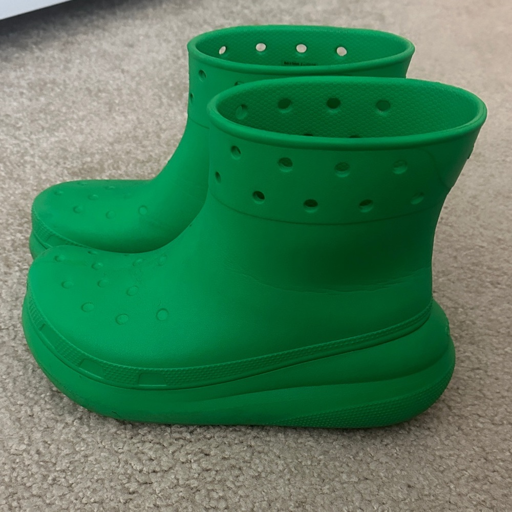 Green Crocs